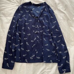 Sunglasses long sleeve blouse